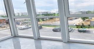 Панорамное остекление балкона Нальчик цена от 11 тыс. руб. м/п.